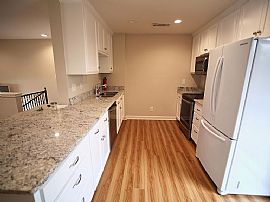 357 S School St, Fairhope, Al 36532 in Fairhope, AL (Photo 7 of 12)