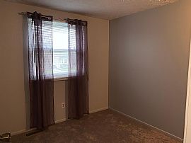 Very Nice Home in Columbus, OH (Photo 4 of 11)