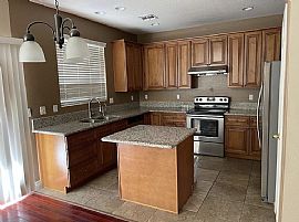 8779 W Windsor Dr, Peoria, Az 85381 in Peoria, AZ (Photo 5 of 12)