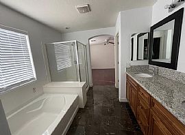 8779 W Windsor Dr, Peoria, Az 85381 in Peoria, AZ (Photo 8 of 12)