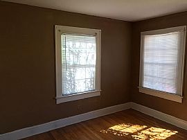 2006 Amos St, Montgomery, Al 36107 in Montgomery, AL (Photo 4 of 12)