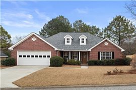 Wonderful Home in Desirable Mill Creek on Cul De Sac Street! 36 in Auburn, AL