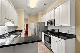 Wonderful Home in Desirable Mill Creek on Cul De Sac Street! 36 in Auburn, AL (Photo 2 of 5)