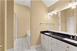 Wonderful Home in Desirable Mill Creek on Cul De Sac Street! 36 in Auburn, AL (Photo 4 of 5)