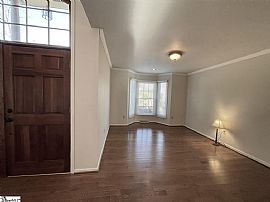 North Main Brick 3/2 Home with Master Suite on Main, Two Car in Greenville, SC (Photo 3 of 7)