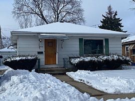 4824 33rd Ave, Kenosha, Wi 53144 in Kenosha, WI