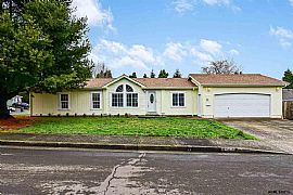 Rare, Small S Salem Residential Area of Mfg Homes on Their Own  in Salem, OR