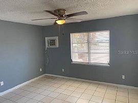 9747 Gulf Blvd Apt 1, Saint Petersburg, Fl 33706 in Saint Petersburg, FL (Photo 4 of 8)