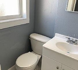 9747 Gulf Blvd Apt 1, Saint Petersburg, Fl 33706 in Saint Petersburg, FL (Photo 5 of 8)