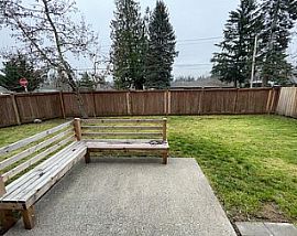 Comfortable 4 Bedroom House. 14701 85th Avenue Ct E, Puyallup,  in Puyallup, WA (Photo 2 of 12)