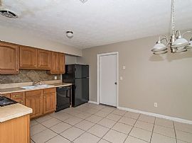 Bedrooms and Bathrooms Bedrooms: 3 Bathrooms: 2 Flooring Floori in Jacksonville, FL (Photo 5 of 9)