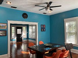 728 5th St N, Saint Petersburg, Fl 33701 in Saint Petersburg, FL (Photo 4 of 12)