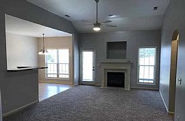 105 Sunflower Pl, Alabaster, Al 35007 in Alabaster, AL (Photo 2 of 8)