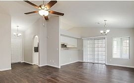 7061 W Sanna St, Peoria, Az 85345 in Peoria, AZ (Photo 2 of 10)