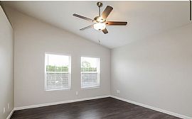 7061 W Sanna St, Peoria, Az 85345 in Peoria, AZ (Photo 5 of 10)