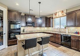 7707 S 23rd Ln, Phoenix, Az 85041 in Phoenix, AZ (Photo 3 of 10)