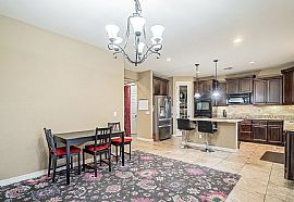 7707 S 23rd Ln, Phoenix, Az 85041 in Phoenix, AZ (Photo 5 of 10)