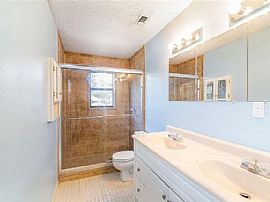 1678 College Pkwy, Gulf Breeze, Fl 32563 in Gulf Breeze, FL (Photo 7 of 8)