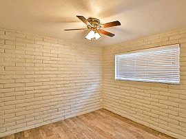 3302 N 67th St #1, Scottsdale, Az 85251 in Scottsdale, AZ (Photo 4 of 7)