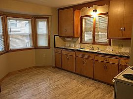 2773 N 76th St, Milwaukee, Wi 53222 in Milwaukee, WI (Photo 4 of 6)