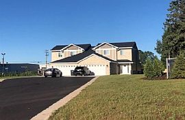 Luxury House. 729 N Waldoch Dr, Appleton, Wi 54913 in Appleton, WI