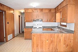 Low Maintenance All Brick Ranch, with Vinyl Fascia, 3 Bedrooms, in Augusta, GA (Photo 3 of 6)