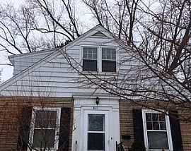 411 Putnam Dr, Eau Claire, Wi 54701 in Eau Claire, WI