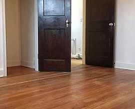 411 Putnam Dr, Eau Claire, Wi 54701 in Eau Claire, WI (Photo 7 of 9)