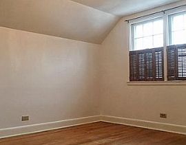 411 Putnam Dr, Eau Claire, Wi 54701 in Eau Claire, WI (Photo 8 of 9)