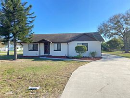 1501 Lakeshore Blvd, Saint Cloud, Fl 34769 in Saint Cloud, FL