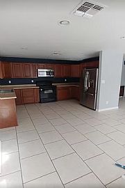 3741 W Cavalier Dr, Phoenix, Az 85019 in Phoenix, AZ (Photo 6 of 12)