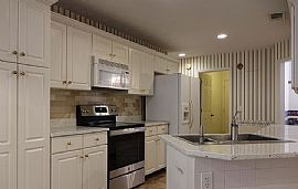 1076 Amber Ln, Auburn, Al 36830 in Auburn, AL (Photo 2 of 12)