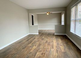 10231 Melanie Dr Se, Huntsville, Al 35803 in Huntsville, AL (Photo 2 of 11)