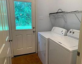 24802 N 36th Dr, Glendale, Az 85310 in Glendale, AZ (Photo 8 of 8)