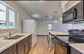 817 W 10th St, Tempe, Az 85281 in Tempe, AZ (Photo 6 of 12)