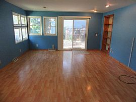 705 Sheridan Rd, Kenosha, Wi 53140 in Kenosha, WI (Photo 6 of 10)