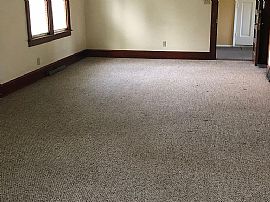 4644 Short Rd, Racine, Wi 53402 in Racine, WI (Photo 4 of 10)