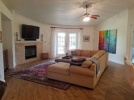 4724 Spears St, Pace, Fl 32571 in Pace, FL (Photo 3 of 12)