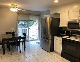 22 Crane St, Fairfield, Ct 06825 in Fairfield, CT (Photo 2 of 7)