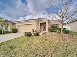 2851 Maple Brook Loop, Lutz, Fl 33558 in Lutz, FL
