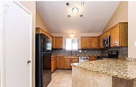 7352 W Morrow Dr, Glendale, Az 85308 in Glendale, AZ (Photo 3 of 4)