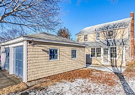 121 Overshores W, Madison, Ct 06443 in Madison, CT