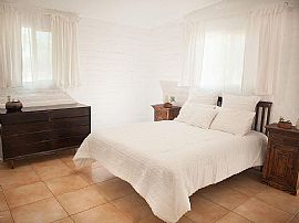 6743 E Lehigh Dr, Tucson, Az 85710 in Tucson, AZ (Photo 5 of 12)