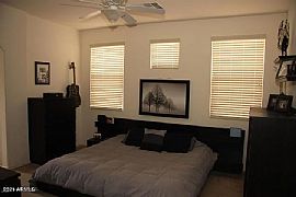 3756 E Kerry Ln, Phoenix, Az 85050 in Phoenix, AZ (Photo 2 of 8)