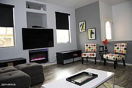 3756 E Kerry Ln, Phoenix, Az 85050 in Phoenix, AZ (Photo 4 of 8)