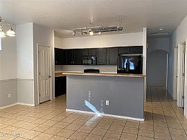 3756 E Kerry Ln, Phoenix, Az 85050 in Phoenix, AZ (Photo 7 of 8)