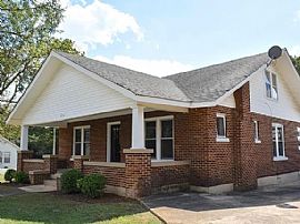 528 Simpson St, Florence, Al 35630 in Florence, AL