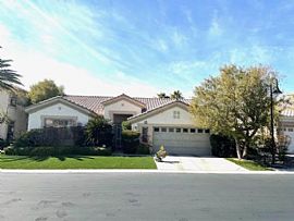 231 Cliff Valley Dr, Spring Valley, Nv 89148 in Las Vegas, NV