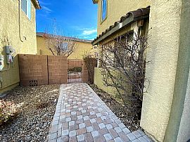 8072 Retriever Ave, Las Vegas, Nv 89147 in Las Vegas, NV (Photo 4 of 12)