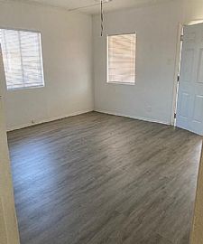 115 W Victory Rd, Henderson, Nv 89015 in Henderson, NV (Photo 6 of 8)